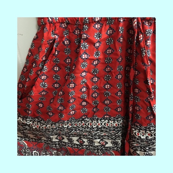 Patterned Romper - Picture 3 of 5